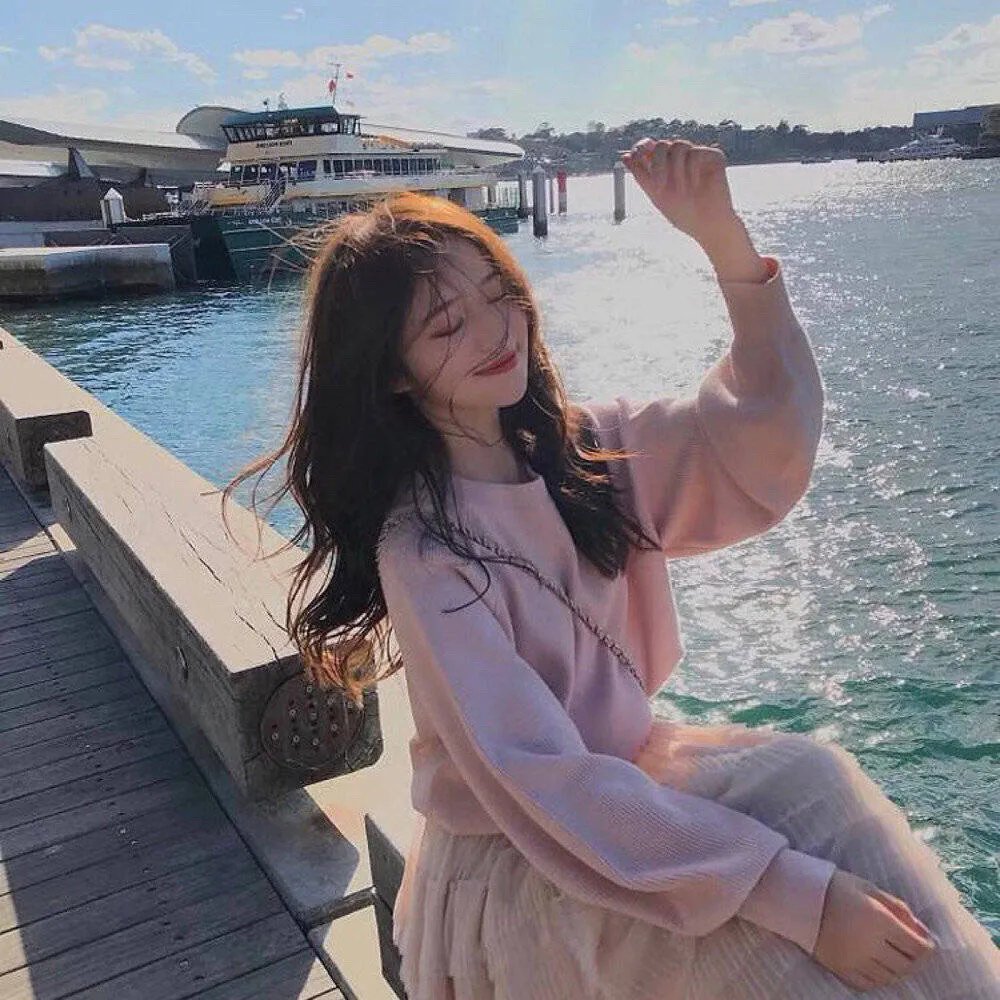 恋综BE后，我成了男主的白月光